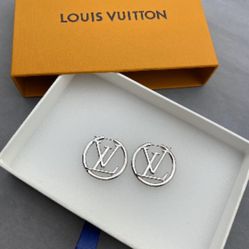 LV Earrings 