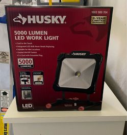 New! Husky 5000 Lumen LED Light