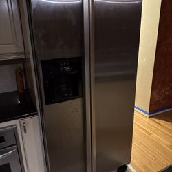 Used JennAir Refrigerator (non-working/repair job/for part) and Amana Convection Oven (working/needs cleaning)