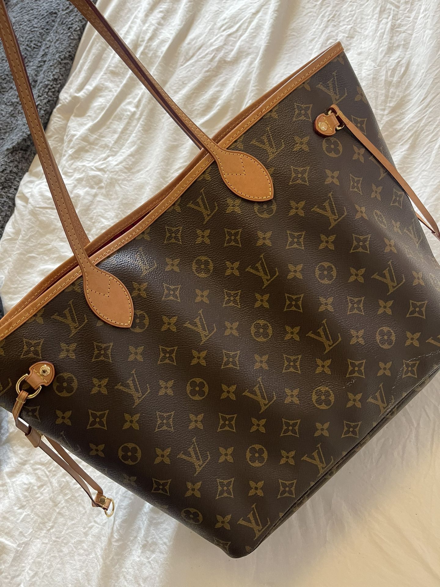 Louis Vuitton Never Full for Sale in Brooklyn, NY - OfferUp
