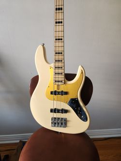 Sire Marcus Miller V5 24 Jazz Bass
