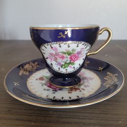 Saji Fine China Cup &  Saucer, Cobalt Blue, Floral, Gold Trim, JAPAN Vtg