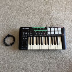 M- Audio Oxygen25 MIDI Controller
