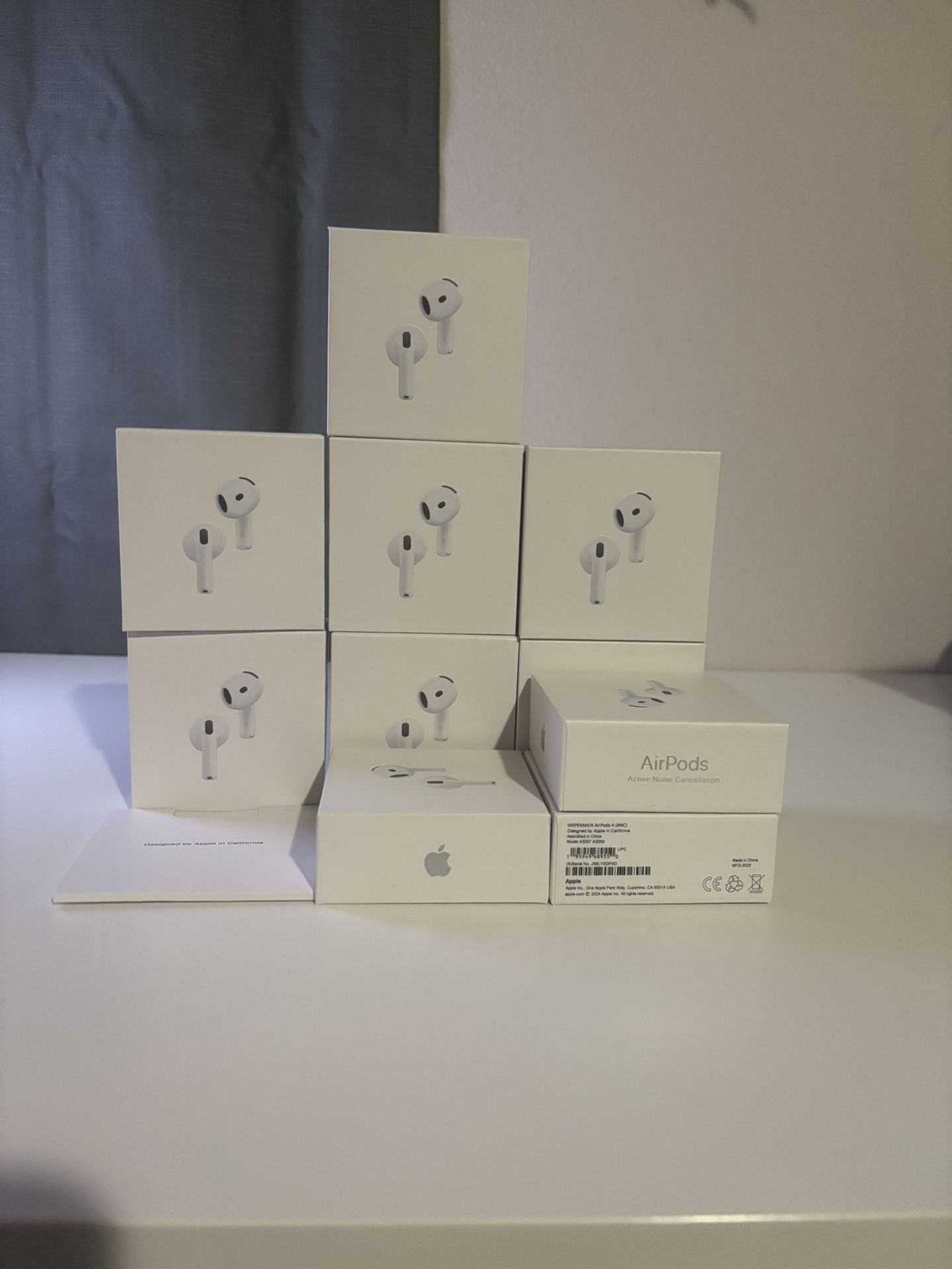 AirPod 4s