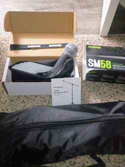 Shure SM58 Dynamic Vocal Microphone with Stand