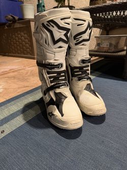 Dirt Bike Boots