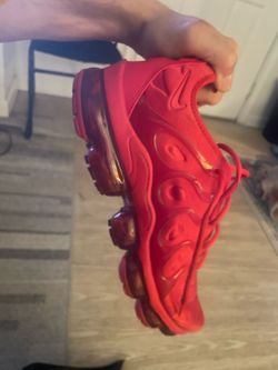 Nike  Air Vapormax Plus red 11.5