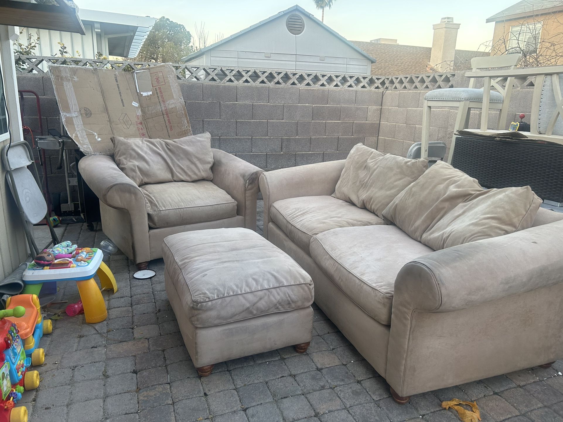Free Couches for Sale in Las Vegas NV OfferUp Free Couches for Sale in Las Vegas NV OfferUp