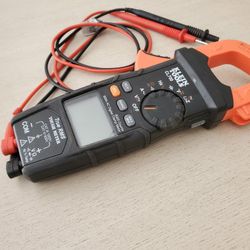 Clamp Meter Klein tools CL700