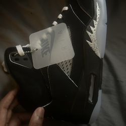 Jordan metalic 5’s