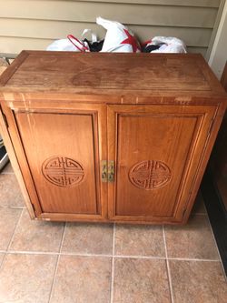 Vintage Chinese cabinet