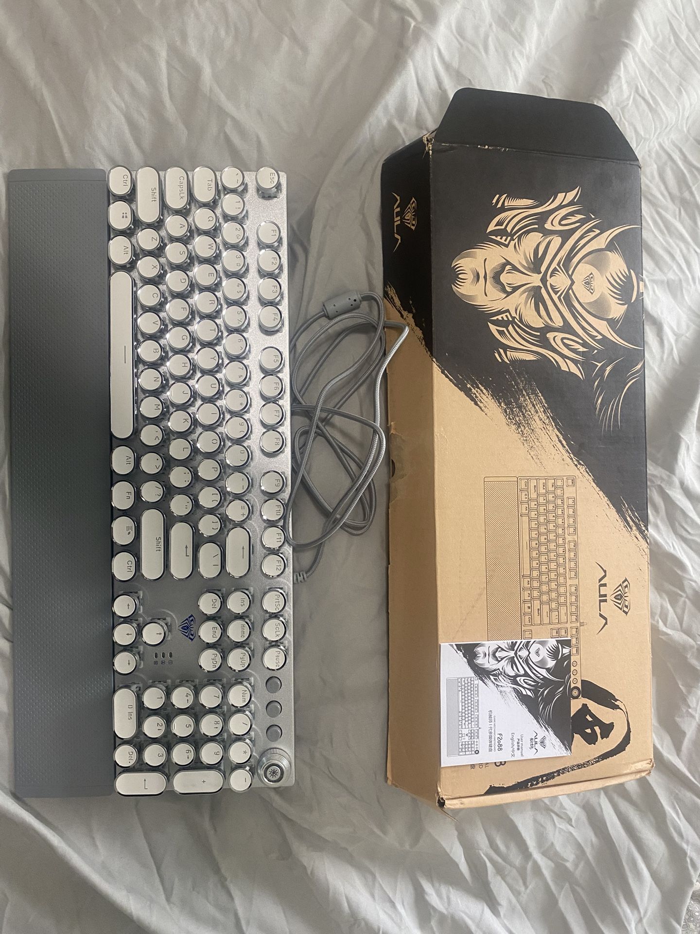 (Open Box, Like New) Aula F2o88 Typwriter Style Gaming Keyboard