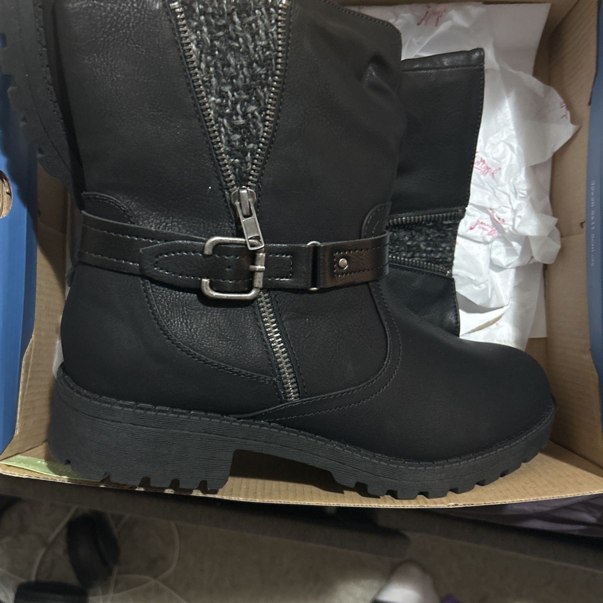 NEW IN BOX Size 10 Women’s Jellypop Black Boots