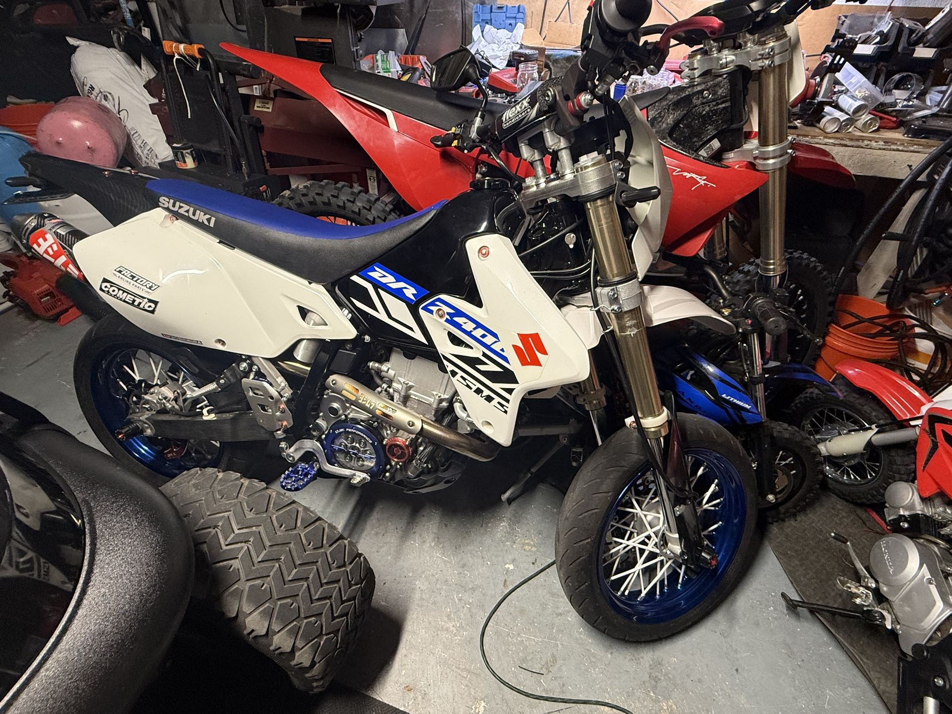 2019 Suzuki Drz400