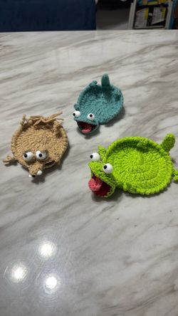 Handwoven Animal Cup Coaster Finished Crochet Coffee Mat Creative Desk Decor for Tea Coffee Cup Home Table Ornament Gift