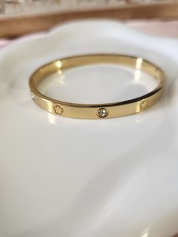 Stainless Steel Clover Bangle Bracelet