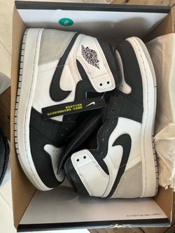 Air Jordan 1 Retro High OG White/Bleached Coral Black