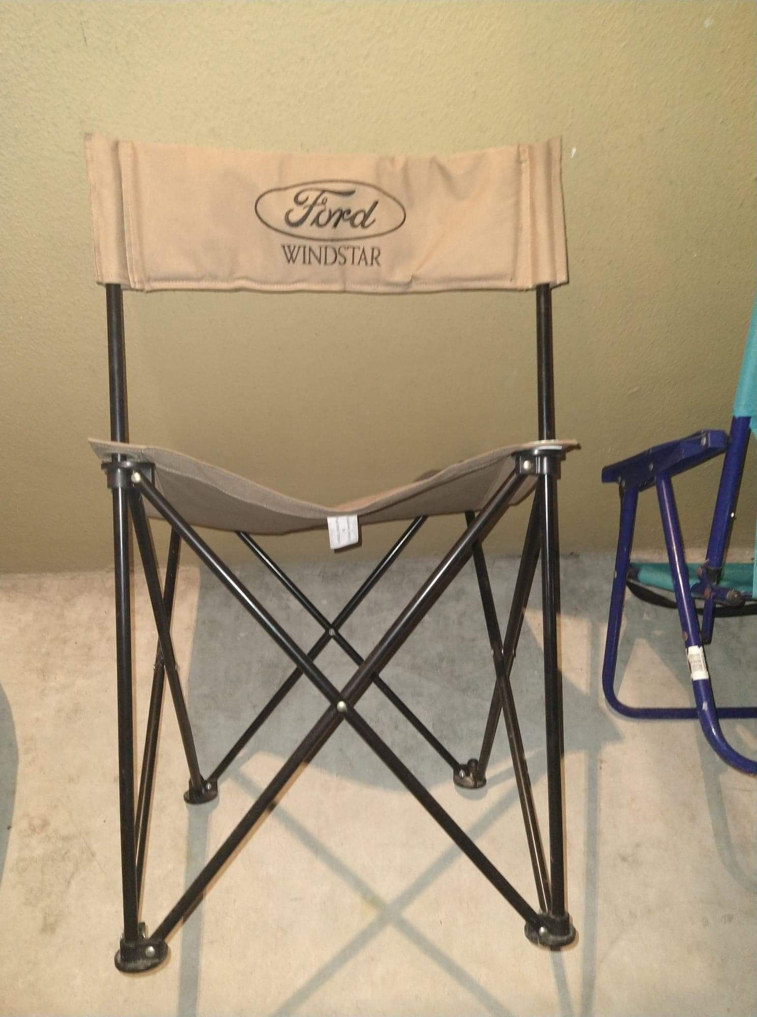 2 Ford Beach/Fishing Chairs in excellent condition