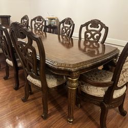 Michael Amini Torino Dinning Table w/10 chairs
