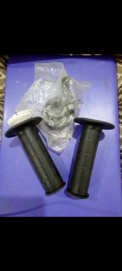 Mini bike throttle grips