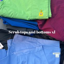 Women scrubs Separates 12 Pieces 