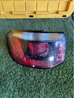 2018 Jeep Compass Driver/Right Tail Light