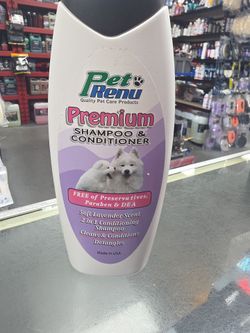 Premium pet shampoo and conditioner