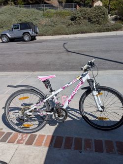 Kids bike