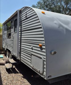 2011 skyline nomad travel trailer