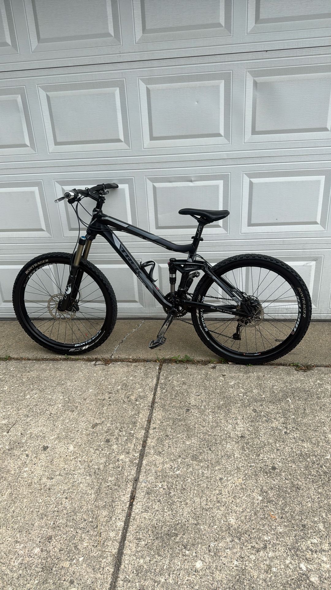 Trek Fuel EX 8 Full-Suspension Trail Mountain Bike