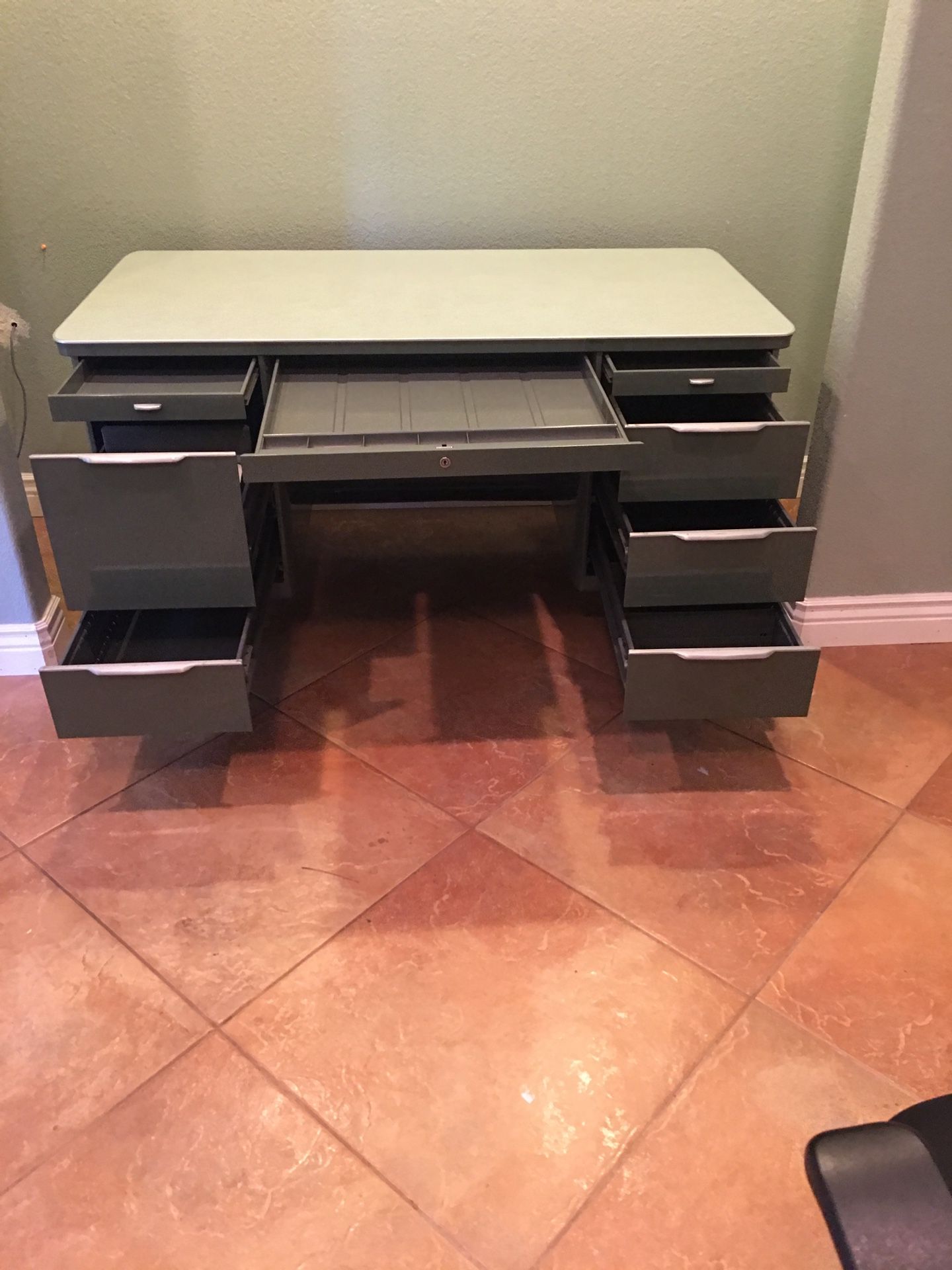 Metal desk with large storage drawers. Must pick up in Foresthill $200.... Reduced due to moving sale!