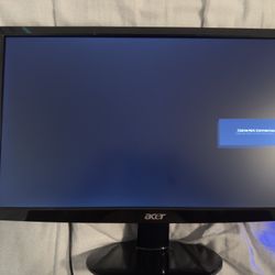 Monitor Computadora + Corneta Pequeñ + Audífono 25$
