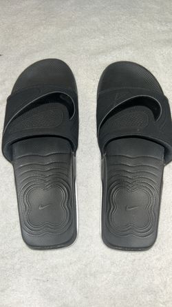 Nike Air Max Cirro Slides Mens Size 12 Black Metallic Silver DC1460-004