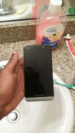 Blackberry worth 200 in stores