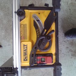 15-Volt Portable DeWalt Table Saw. 