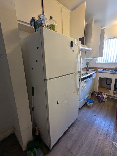 Whirlpool Refrigerator 20.5 Cubic feet