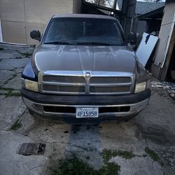 2000 Dodge Ram 1500