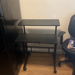 Desk And Chair 