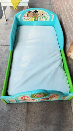 Toddler bed with mattress $45 edinburg pick up
