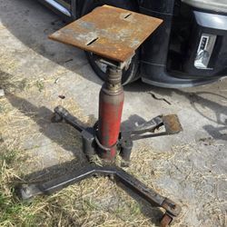 Transmission Jack