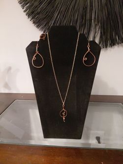 Luxury Handcrafted Copper Wire Wrapped Jewelry Set — Necklace, Earrings & Ring