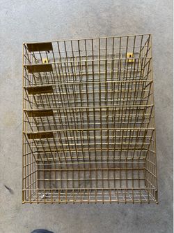 Paper organizer for wall