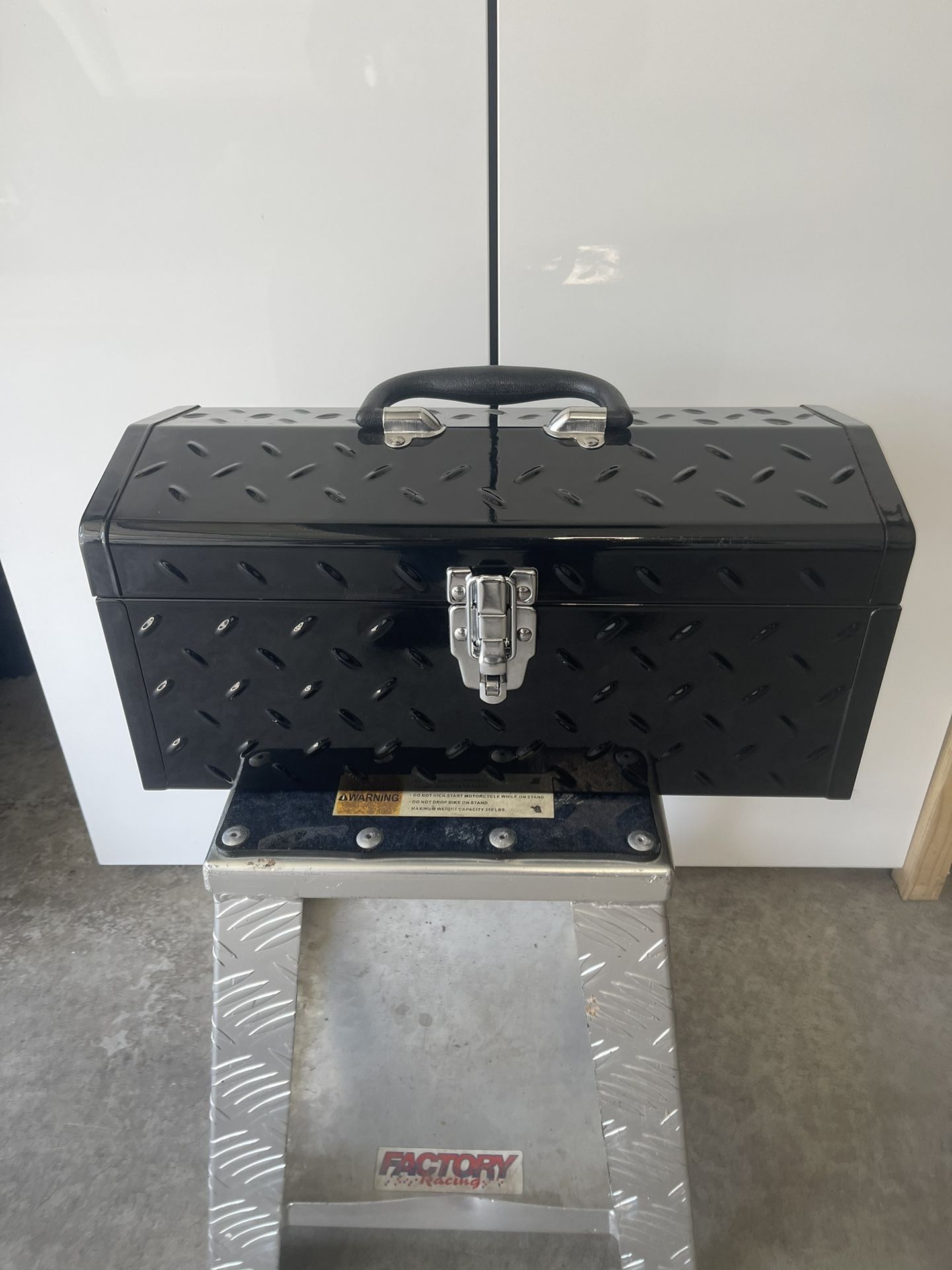 Black Diamond Plate Steel Tool Box