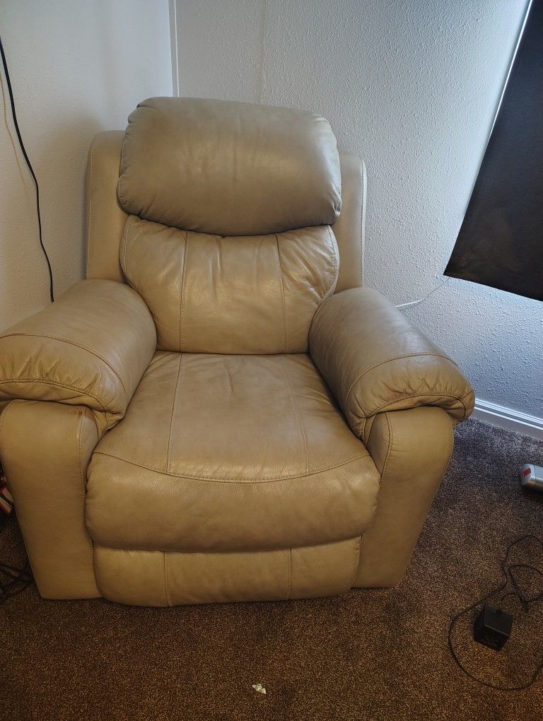 Recliner 