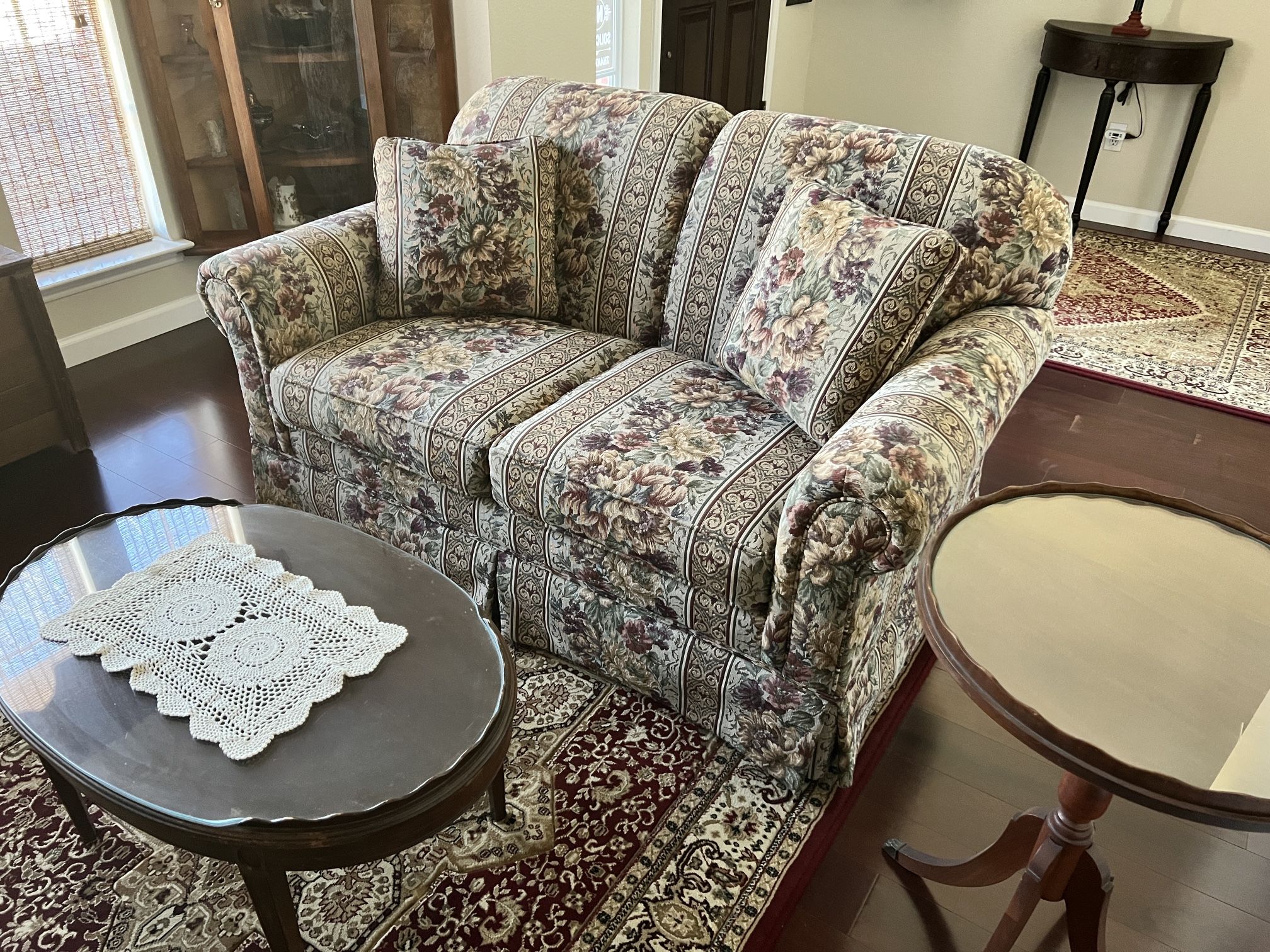 Craftmaster Loveseat Floral Fabric