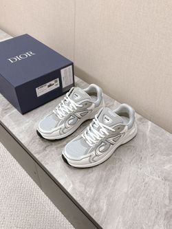 Di,or shoes