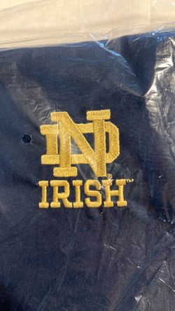 NEW GetScrubs licensed Notre Dame navy scrubs large
