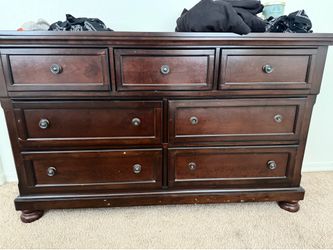 bedroom dresser and nightstands