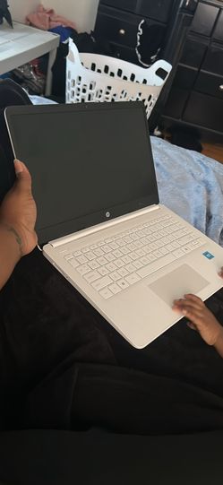 Hp Laptop With Charger