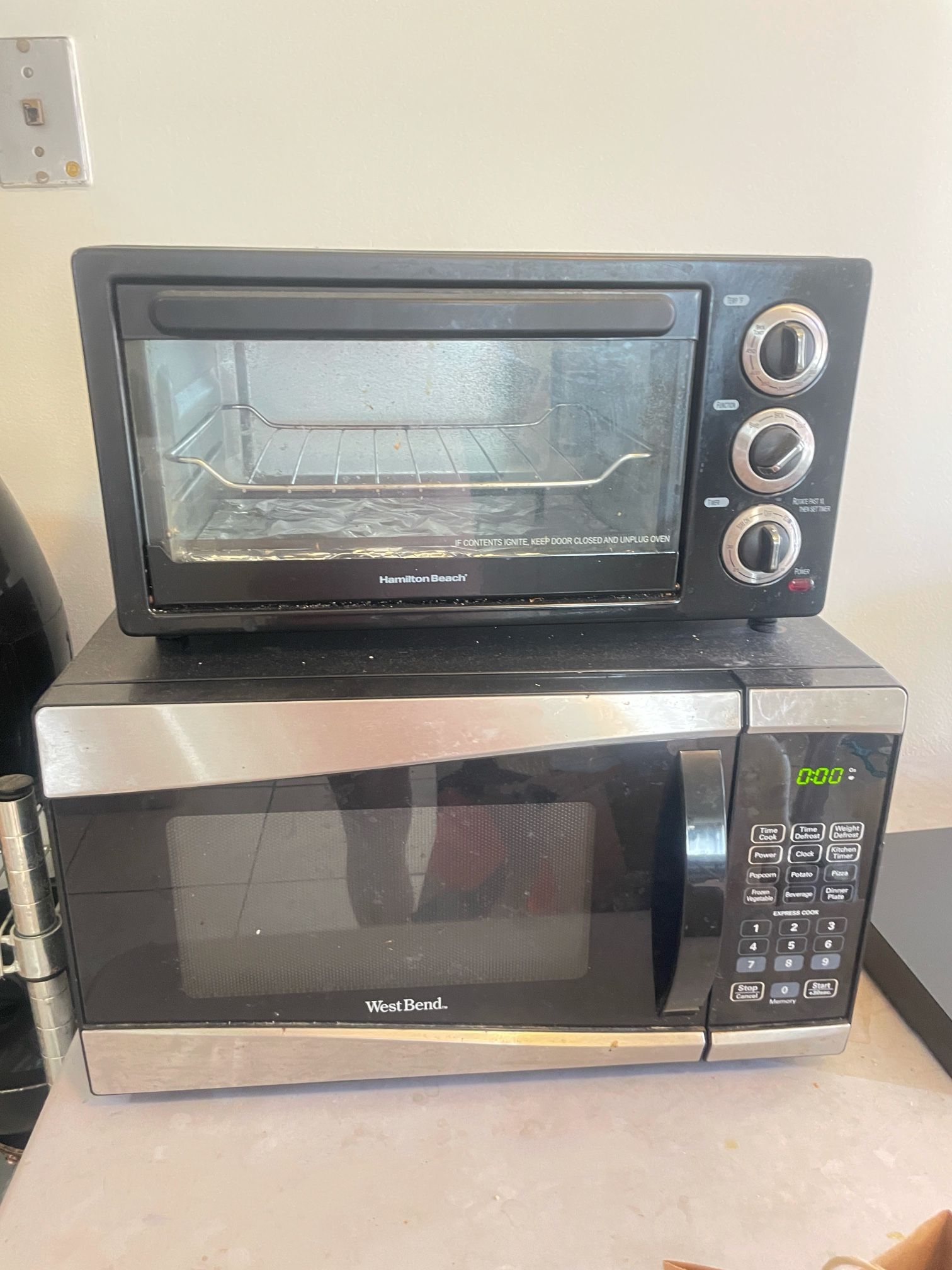 oven and Microwave 10 Dollar Each